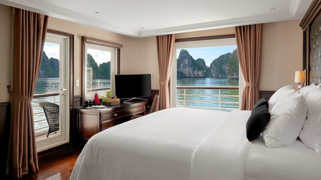 Paradise Elegance Cruise Elegance Balcony Suite cabin