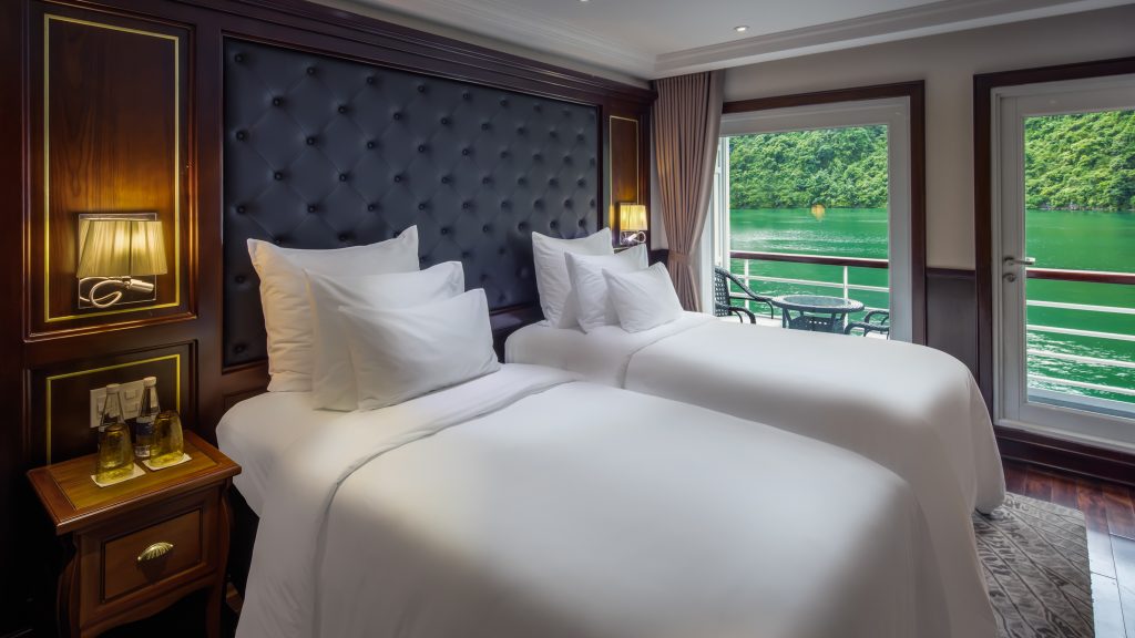 Paradise Elegance Cruise Executive Balcony cabin