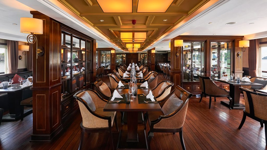 Paradise Elegance Cruise restaurant and onboard dining area