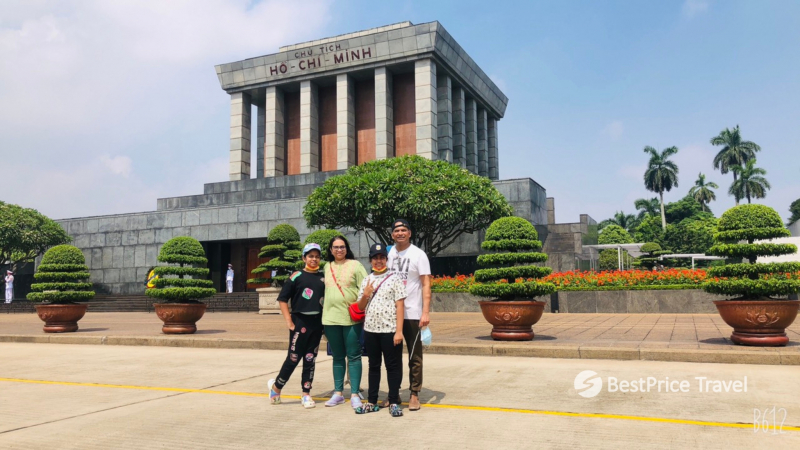 Pay A Visit At The Sacred Ho Chi Minh Mausoleum