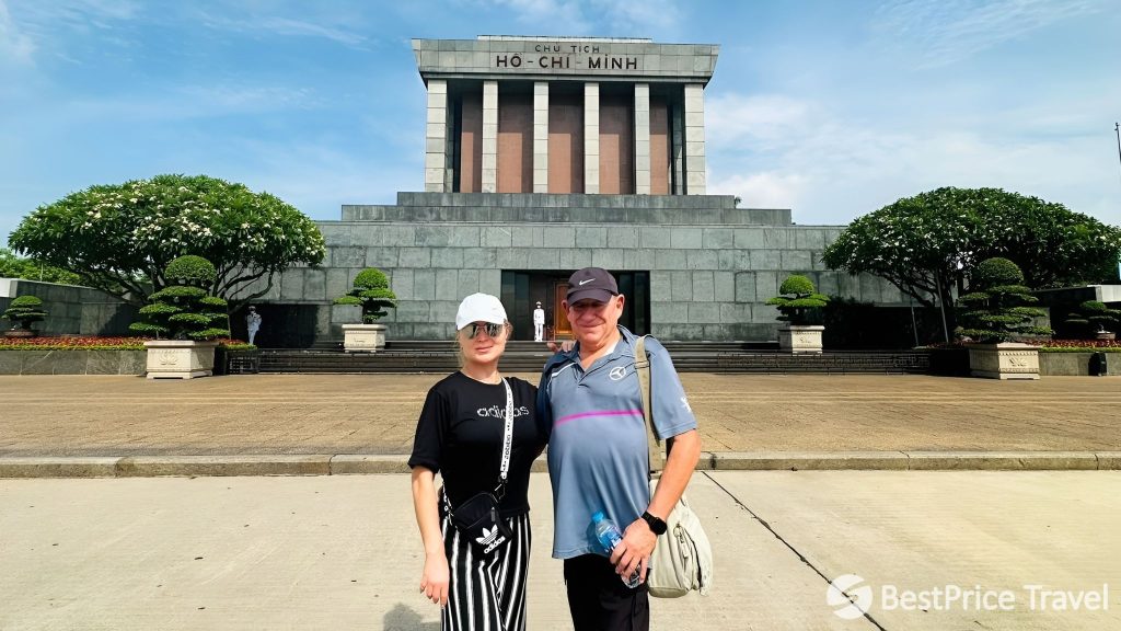 Pay A Visit To Ho Chi Minh Mausoleum