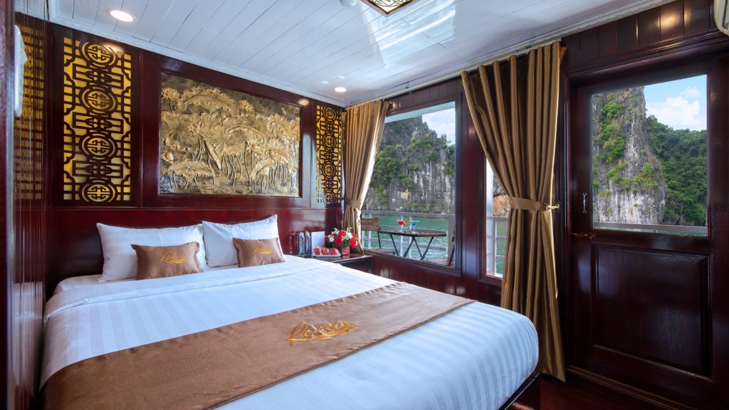 Renea Cruise Suite Cabin cabin