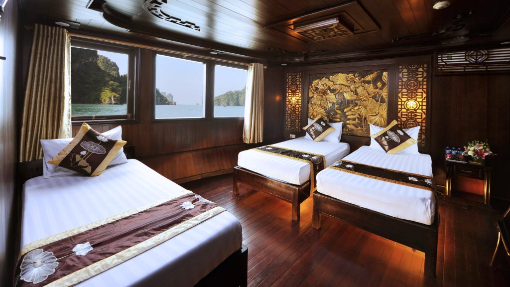 Renea Cruise Deluxe Triple cabin