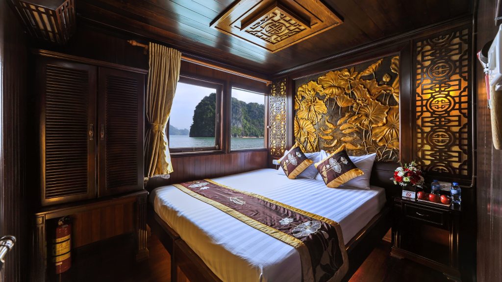 Renea Cruise cabin interior on Renea Cruise