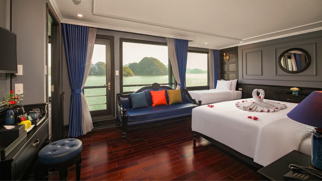 Rosy Cruise Luxury Balcony Suite cabin