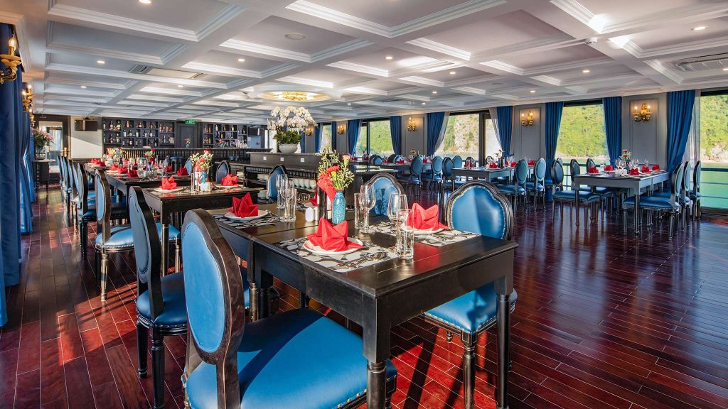 Rosy Cruise restaurant and onboard dining area