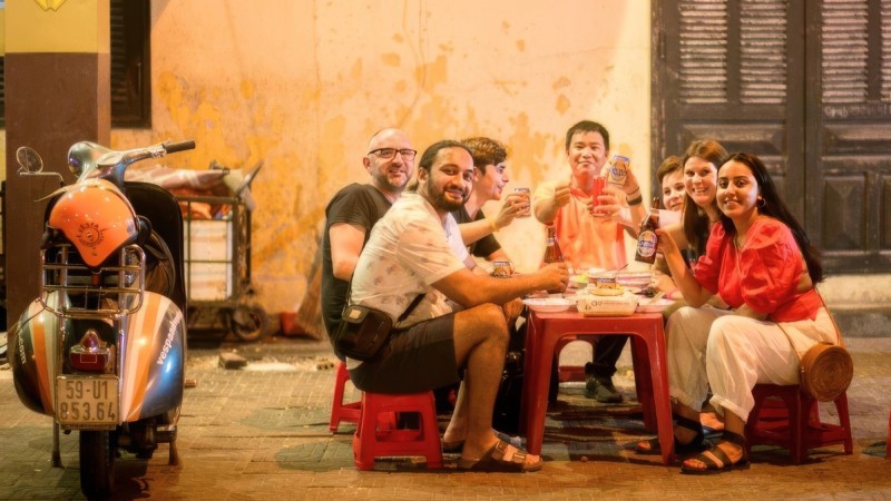 Savor Michelin Selected Street Flavors In Hanoi