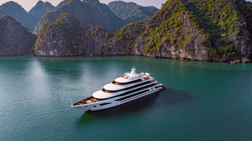 Scarlet Pearl Cruise sailing through Lan Ha Bay - Cat Ba Island