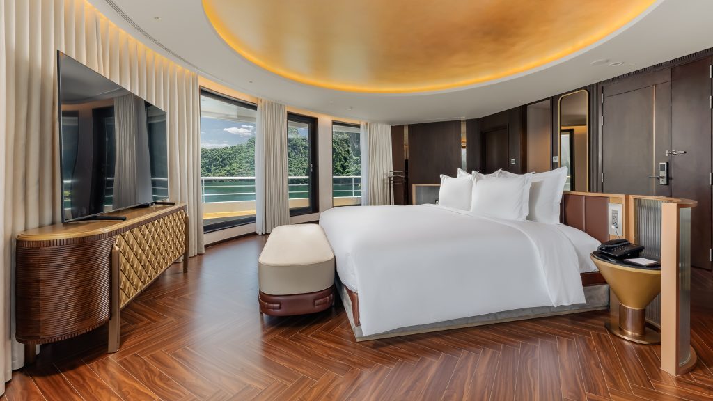 Sea Stars Cruise President Suite cabin