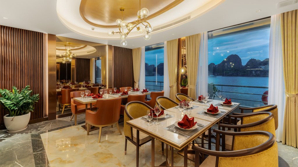 Sea Stars Cruise restaurant and onboard dining area