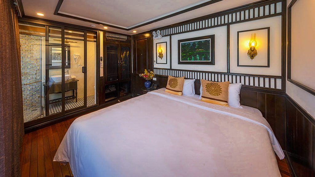 Sena Cruises private balcony with bay view on Sena Cruises