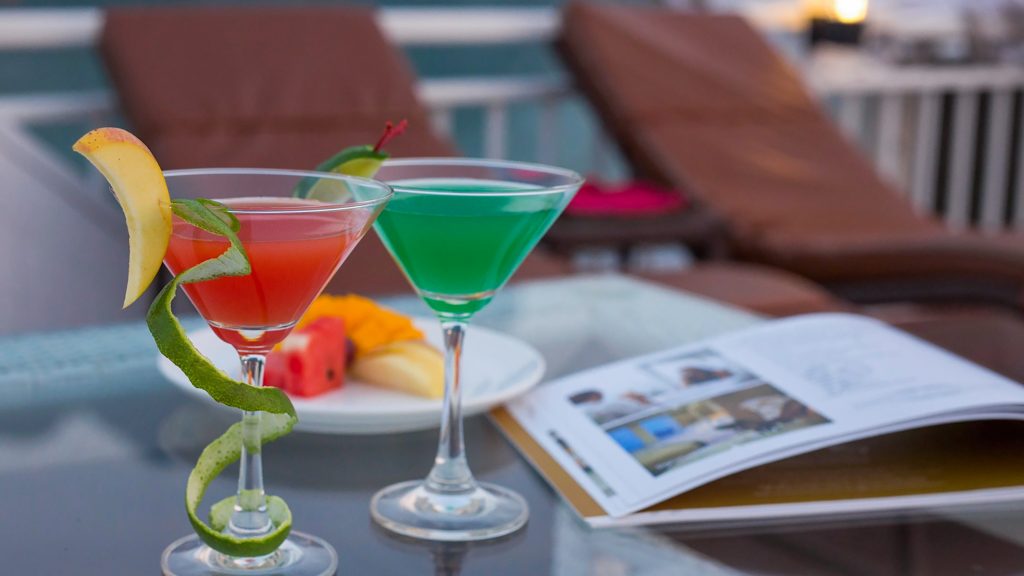 Signature Cruise onboard experience in Bai Tu Long Bay