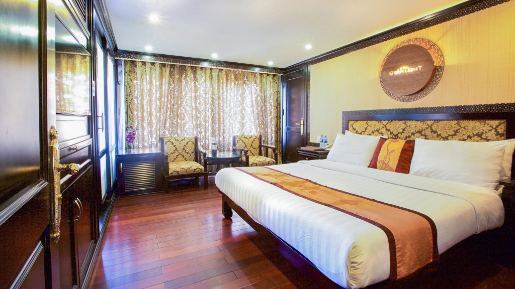 Starlight Cruise Deluxe Cabin cabin