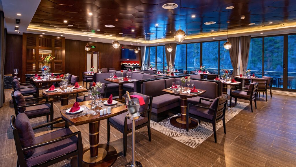 Stellar of the Seas Cruise restaurant and onboard dining area