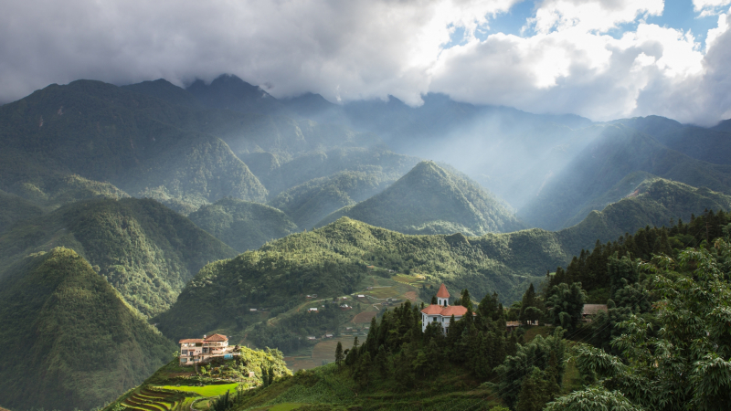 Trekking And Explore Northwest Of Vietnam in Sapa