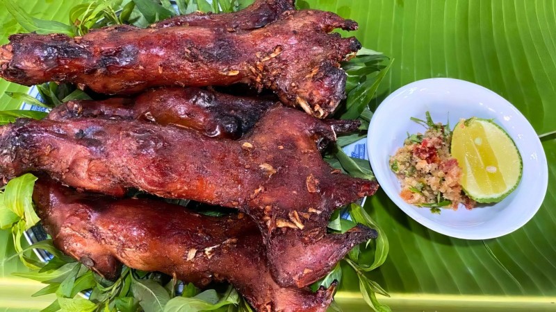 Try The Surprising Local Specialty Of Rat Meat In Dinh Bang Village