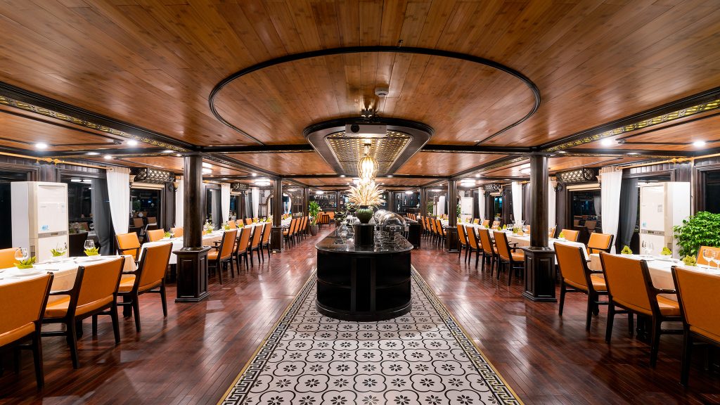 Victory Star Cruise restaurant and onboard dining area