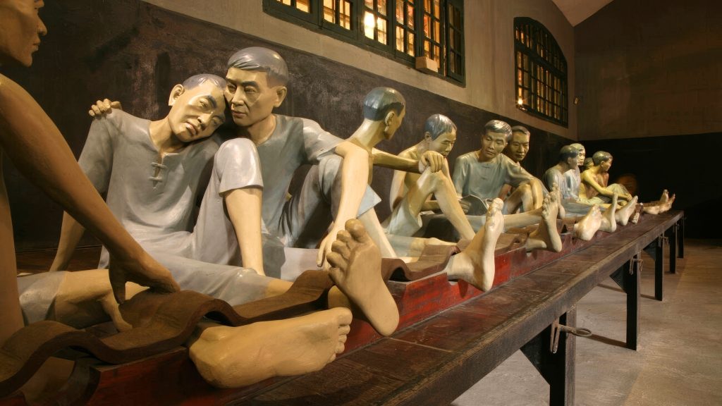 Vietnam War History & Scenic Heritage Tour 8 Days – EcoSapa Bus