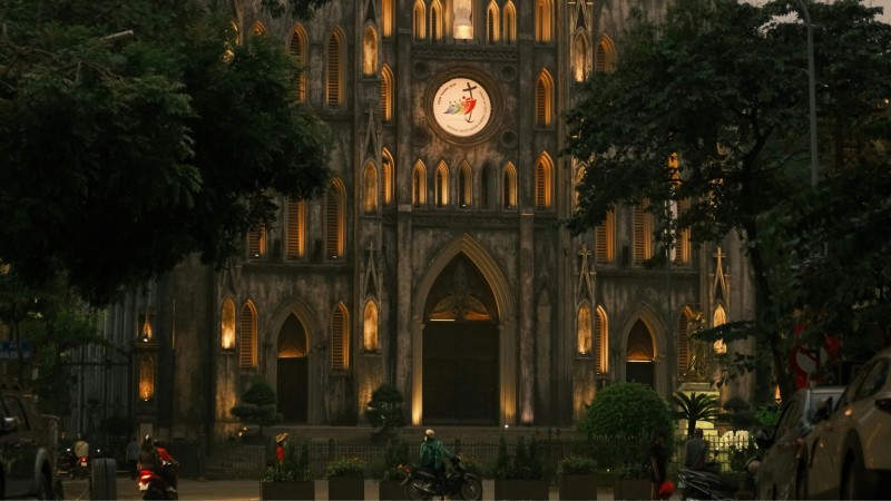 Visit St Joseph’s Cathedral By Night Glowing With Charm